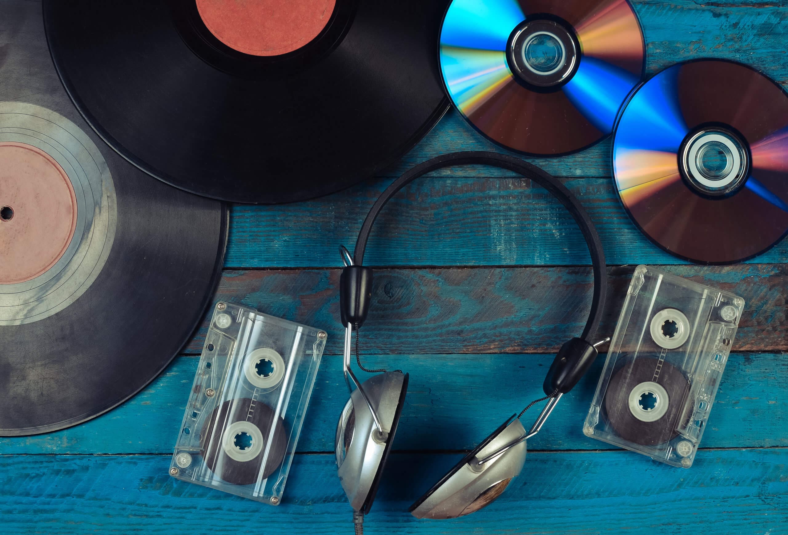 What’s the Best Medium for Music Vinyl, CDs, or Streaming Services?